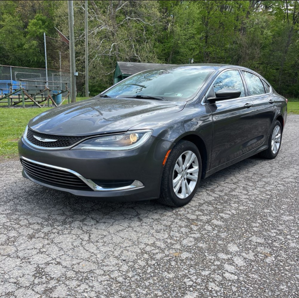 Vehicle Image 2